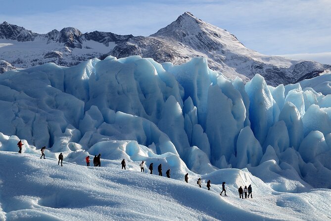 El Calafate Perito Moreno Glacier Minitrekking Adventure Tour - Lunch on the glacier and the walk back