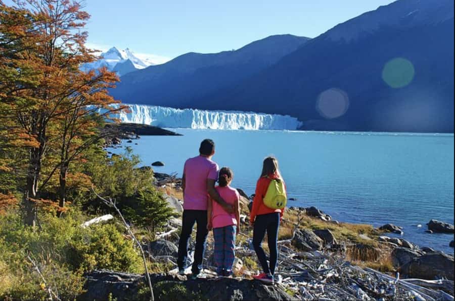 El Calafate: Perito Moreno Glacier, visit to footbridges with navigation - The Optional Catamaran Ride at Lake Level