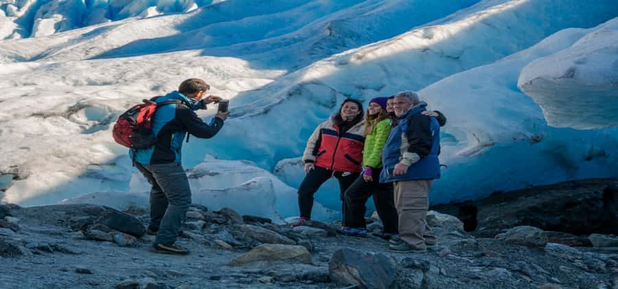 El Calafate: Safari Azul Los Glaciares Trekking Tour - Key points to know before booking