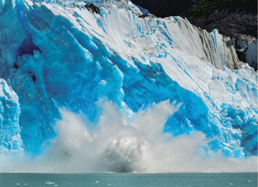 El Calafate: Spegazzini and Upsala Glaciers Boat Tour - Spegazzini Channel and the first view of Dry Glacier