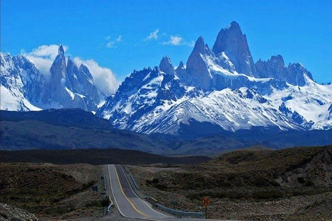 El Chalten Full Day & Free Trek from El Calafate - The early pickup from El Calafate