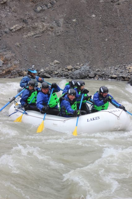 El Chalten: Rio de las Vueltas and Patagonia Rafting - The finish at Provincial Route 23