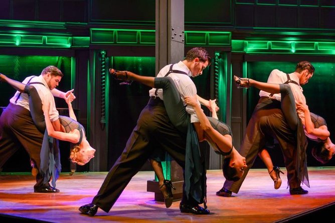 El Querandi Tango Show With Private Transfers From Port & Hotels In Buenos Aires - The tango performance and the Mariano Mores connection