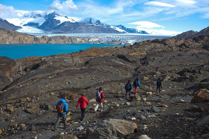 Enjoy the full day in El Chalten - Arriving in El Chaltén with five hours to use