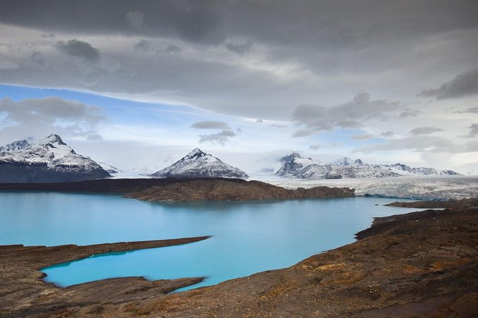 Enjoy the full day in El Chalten - Condors’ Viewpoint: a calm walk with broad views