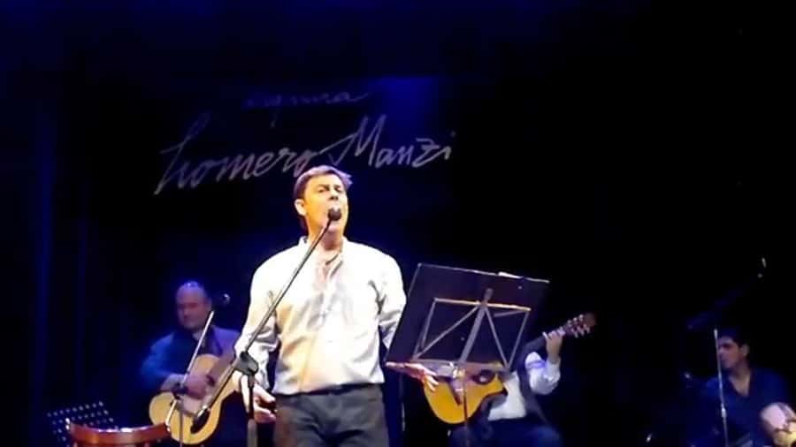 Esquina Homero Manzi Dinner and Tango Show - Choosing between show only and dinner