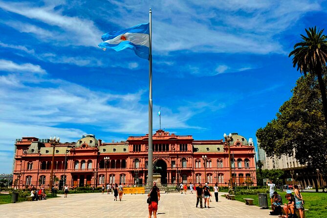 Evita Perón Private Tour: the woman behind "Don´t cry for me Argentina" and more - The Evita Museum, the heart of the afternoon