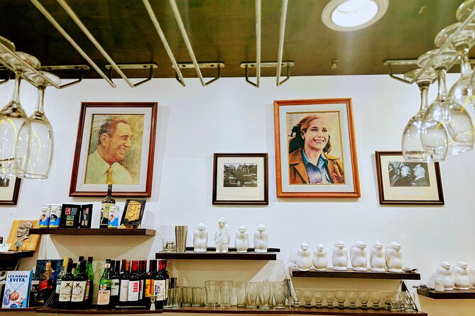 Evita Perón Private Tour: the woman behind "Don´t cry for me Argentina" and more - Recoleta Cemetery and Evita’s final resting place