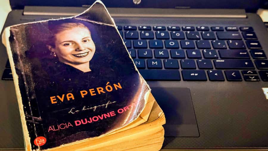 Evita Perón: the woman behind "Don´t cry for me Argentina" - Key points to know before booking