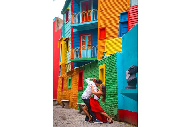 Exclusive Buenos Aires Tour with Photoshoot and Drinks - Why this Buenos Aires photo tour feels different