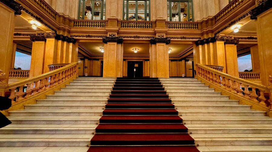 Experience Teatro Colon : Secure your Tour today!!! - What happens during the one-hour visit