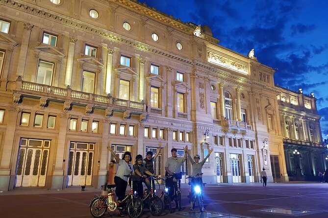 Experience the Night of Buenos Aires with E-BIKE - Costanera Sur brings food-truck flavor