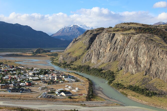 Explore El Chaltén in a Day–Full Private Tour and get the best price - El Mirador de los Cóndores for birds and mountain views