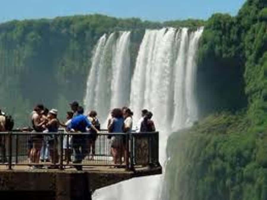 Explore Iguazu Falls in Brazil: An Unforgettable Experience - The 1,200-meter walkway through Iguaçu National Park