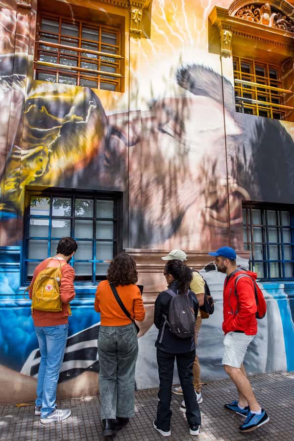 Explore Palermo Street Art in an Artsy Walk - Flor Da Valle and the guide team