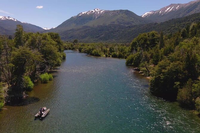 Fly Fishing Trips & Guide Service in Bariloche - Launching the Boat on the Limay