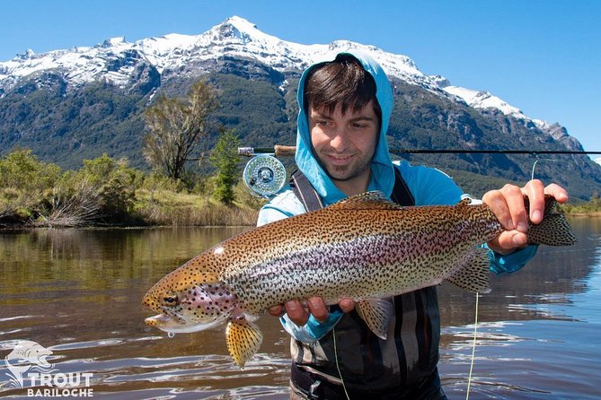 Fly Fishing Trips in Bariloche - Getting fitted with Orvis gear and local flies