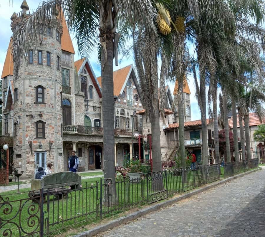 From Buenos Aires: Magical and Mysterious Campanopolis Tour - Spotting the old Buenos Aires inside Campanópolis