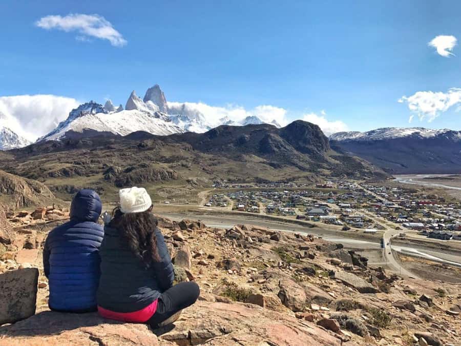 From El Calafate: El Chalten Full-Day Tour and Short Hike - Estancia La Leona: a useful stop with a sense of place