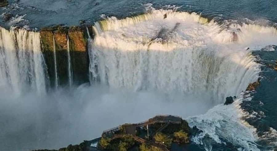 From Foz do Iguaçu: Argentinian Iguazu Falls with Ticket - Key points at a glance