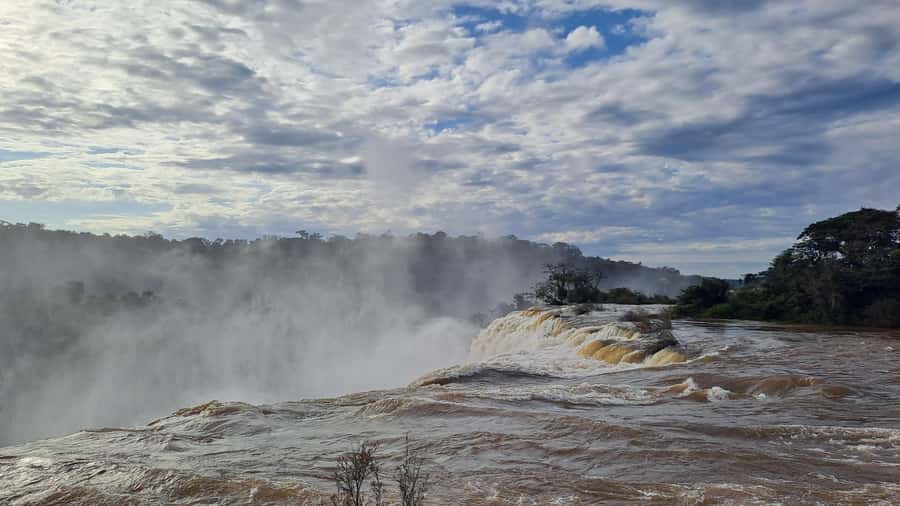 From Foz do Iguaçu: Iguazú Falls Boat Ride Argentina - Great Adventure: the boat ride that earns its name