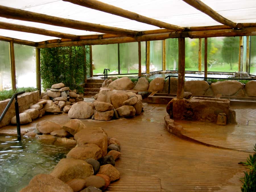 From Mendoza: Premium Spa Day at the Cacheuta Hot Springs - The thermal pools and hydrotherapy circuit