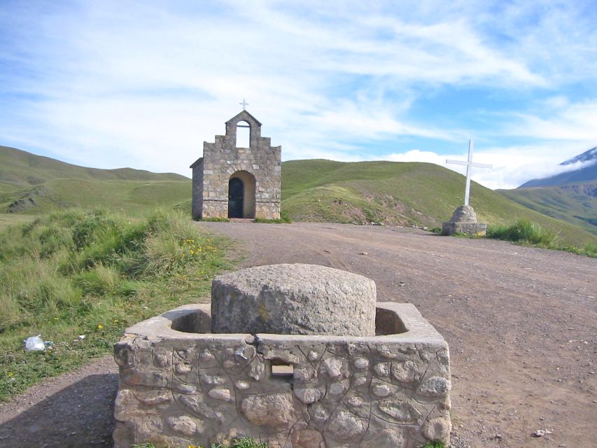 From Salta: Cachi and Hornocal 2-Day Tour - Condors, rock walls, and El Valle Encantado