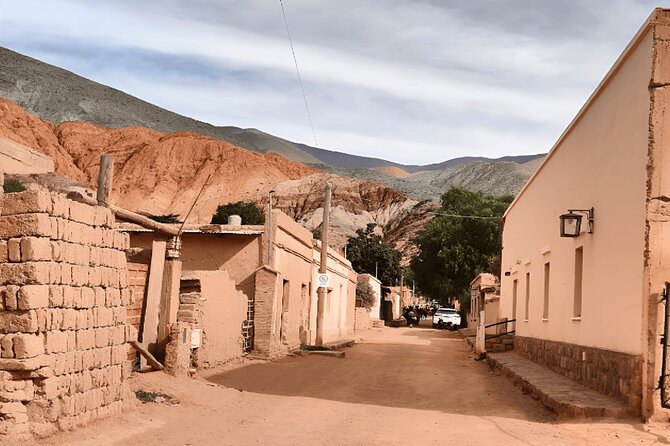 From Salta: Serranías del Hornocal and the hill of 14 colors - Humahuaca and the limited lunch break