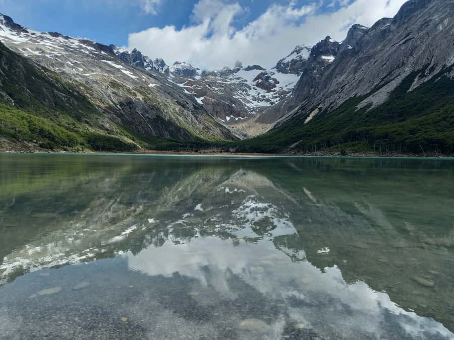 From Ushuaia: Tierra del Fuego Emerald Lagoon Trekking Tour - Guide quality and group size