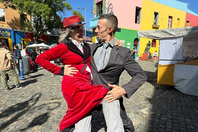 Fun Private Customized City Tour in Buenos Aires With Local Guide - A leather stop with a practical shopping angle
