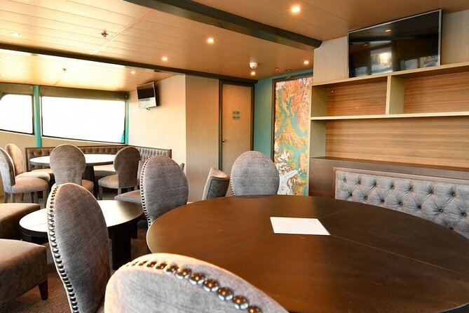 Glaciares Gourmet Premium Lounge boat Tour + El Calafate pick up - Why This Boat Tour Costs $445