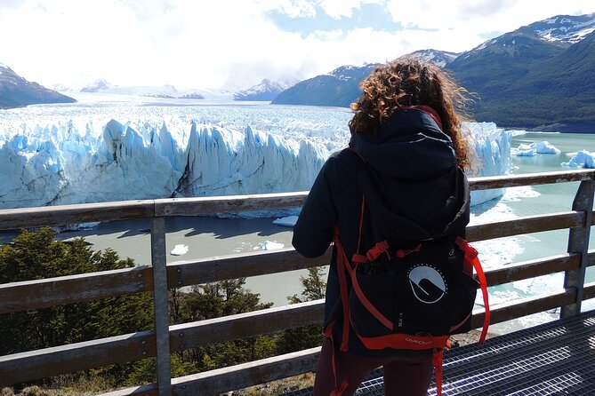 Glaciares Gourmet Premium Lounge boat Tour + El Calafate pick up - Perito Moreno Walkways or an Earlier Return