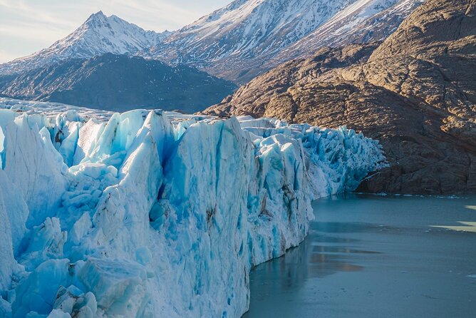 Glacier Viedma Navigation and Trekking - One Hour in El Chaltén