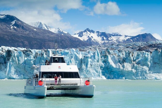Glaciers Navigation: The highest glacier in the world Spegazzini - Why this El Calafate cruise is worth considering
