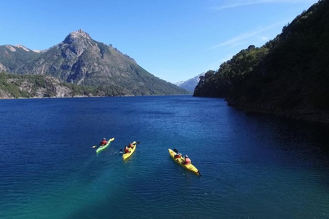 Half a day of kayaking on the Nahuel Huapi lake in private service - The best parts of the outing