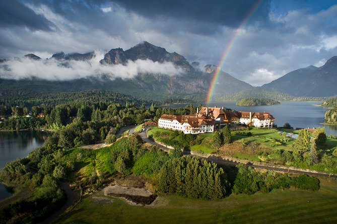 Half Day Small Circuit Tour in San Carlos de Bariloche - The language and scheduling question