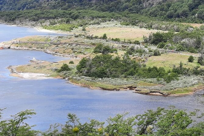 Half-Day Tierra del Fuego National Park - Lake Roca and Acigami: a calm first look