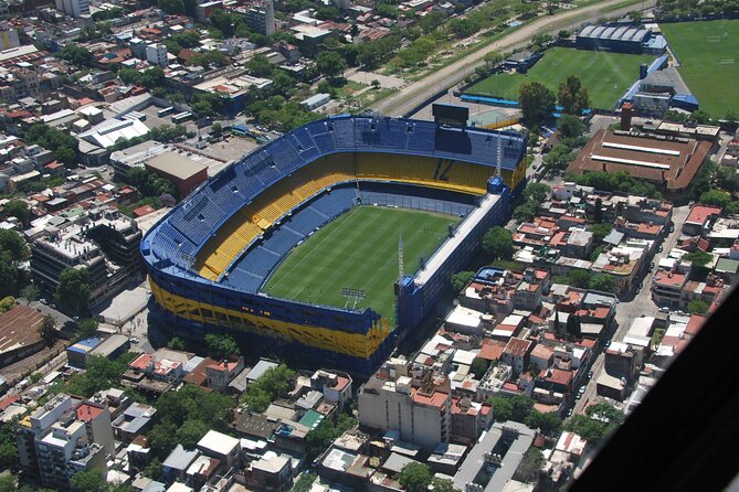 Helitour Buenos Aires - La Boca and colorful Caminito