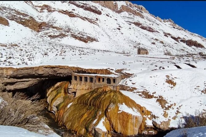 "High Mountain Private Tour - Snow, Aconcagua and Transfer Included" - Key points at a glance