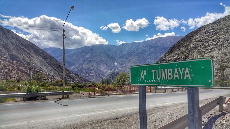 Hornocal: Tour of the 14 Colors Mountain & Humahuaca´s Gorge - Uquía and the gun-toting angels