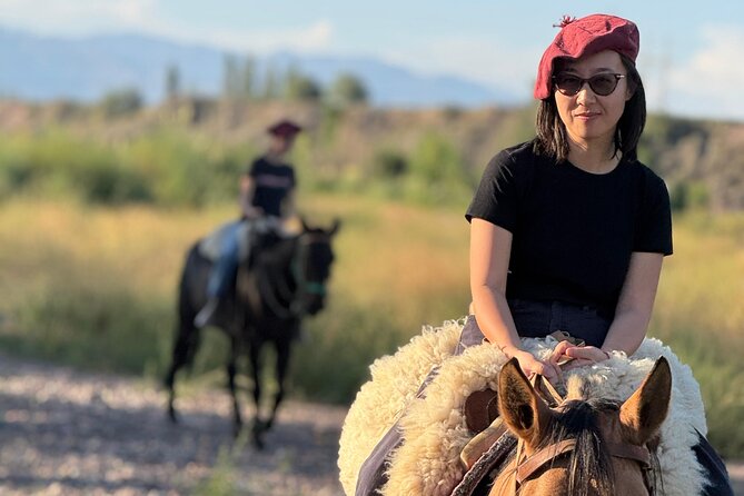 Horseback riding and lodging in Mendoza - Is $100 per person a fair price?