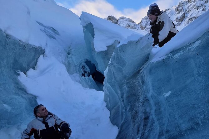 Ice Trekking Vinciguerra Glacier and Laguna de los Témpanos Premium - Guides and the value of a small group