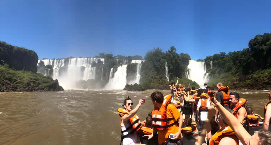 Iguazu Falls: Gran Aventura Boat and Argentinian Falls Tour - Why combine the park and Gran Aventura boat ride?