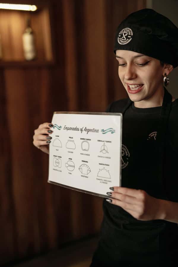 Iguazu Falls: The Argentine Experience Interactive Dinner - Learning the mate ritual