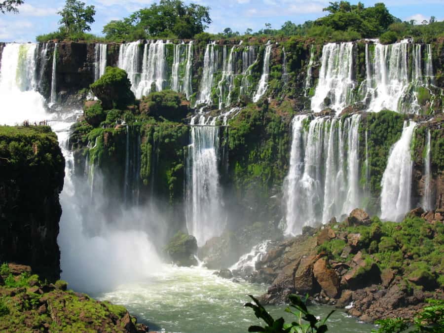 Iguazu in 2 Days: Argentina & Brazil Sides of Iguazu Falls - How the two-day schedule works