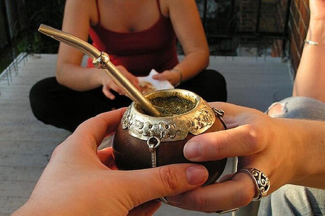 Join the mate round and discover its ritual the Argentine way - Key Points Before You Book