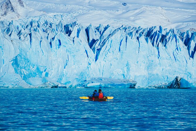 Kayak experience in Los Glaciares National Park - Perito Moreno Glacier from the kayak