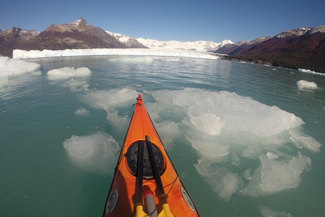 Kayak Perito Moreno Gateways Lunch and Transfer from Calafate - Two hours on the Perito Moreno walkways