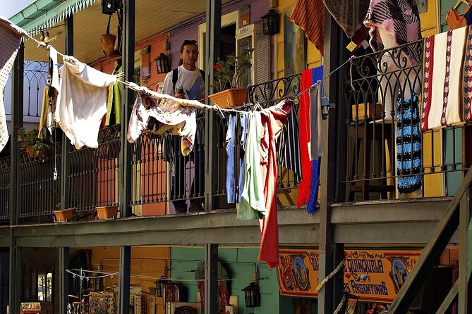 La Boca Walking Tour: Explore Top Sights & Hidden Gems - The giant mural at Silos Areneros