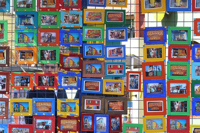 La Boca Walking Tour: Explore Top Sights & Hidden Gems - Lo del Diego and the curve of Vuelta de Rocha